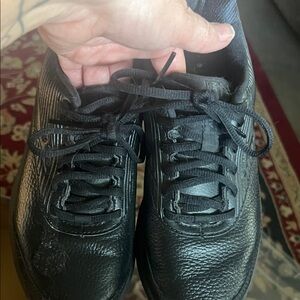 Women’s Brooks Shoes